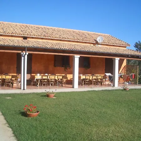 Riu Perdosu Bed & Breakfast Castiadas